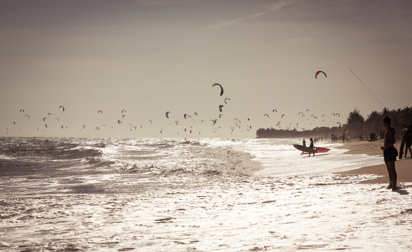 Kite-surfing in Mui Ne, Vietnam