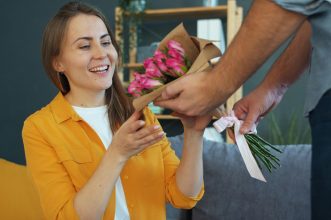 Best Gifts for Girlfriend: Top Gift Ideas to Show How Much You Care