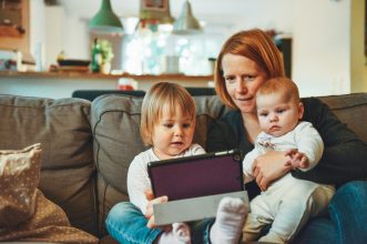 Best Gifts for Mom: 7 Thoughtful Gift Categories She'll Actually Love