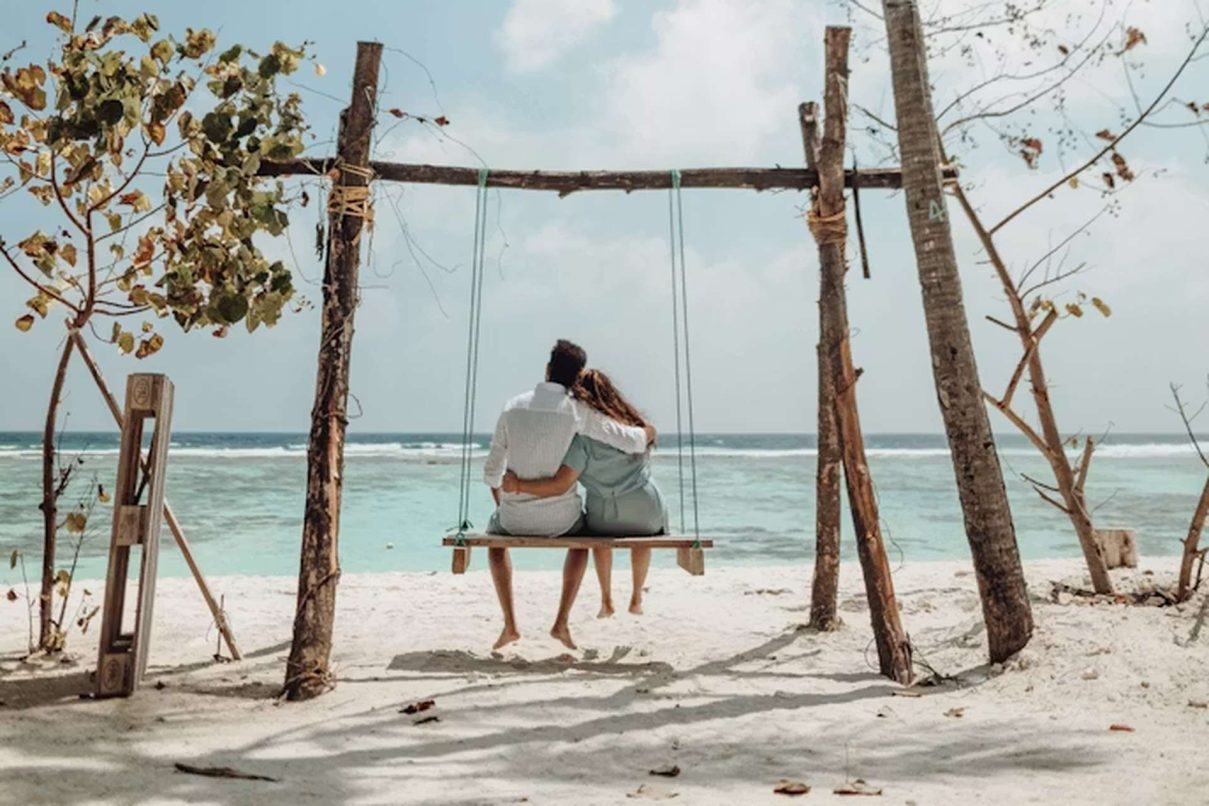 honeymoon wedding gift