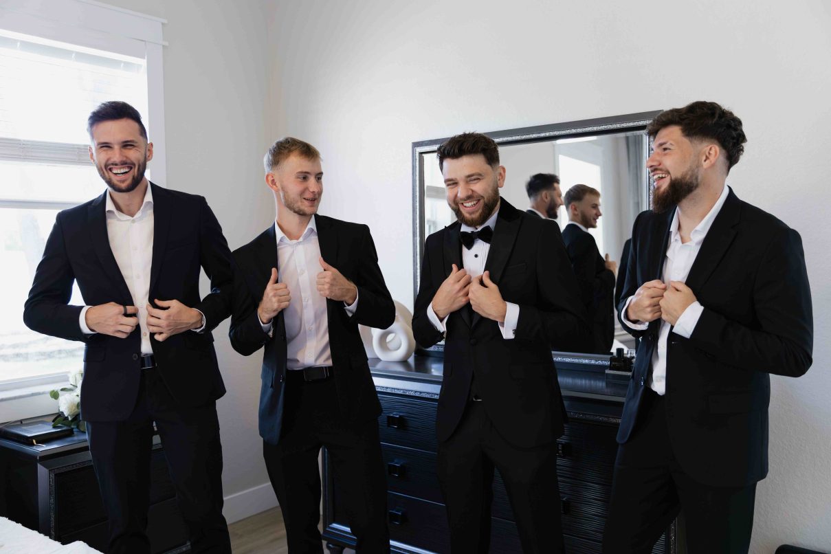 personalized groomsmen gifts