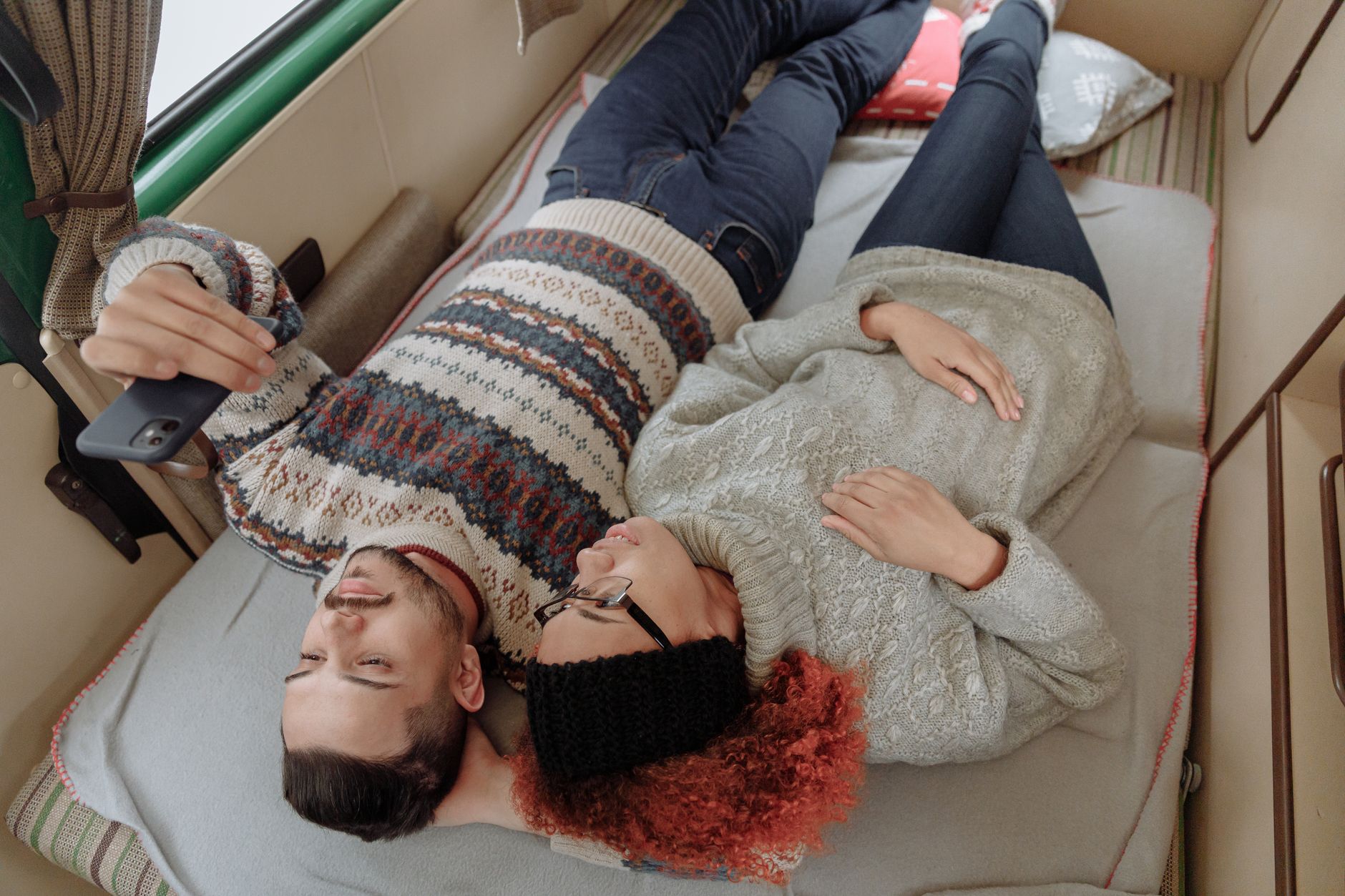 couple love camper