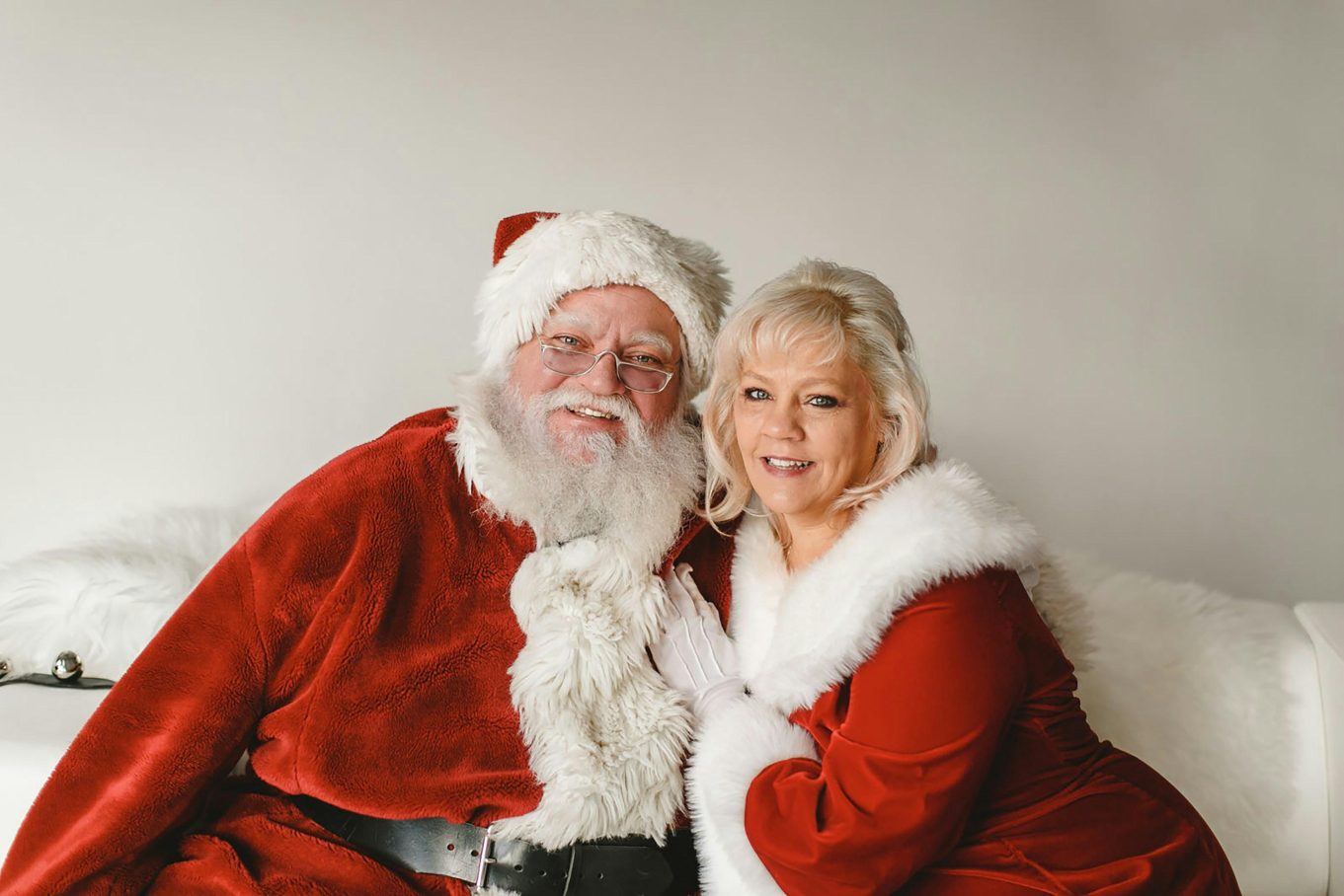 What Are The Best Christmas Gifts for Boyfriends Parents